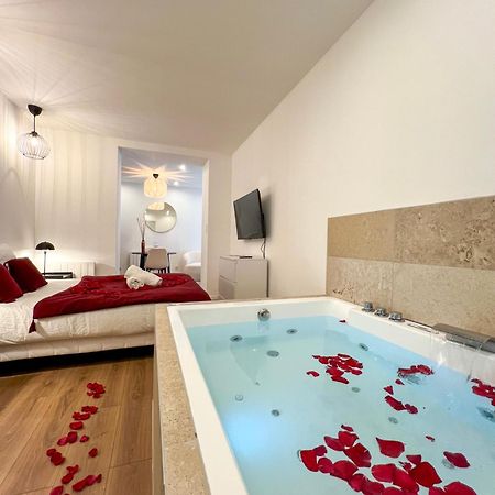 Bibemus Casa Maja - Baignoire Balneo - Parking - Terrasse Apartment แซงต์-เอเตียน ภายนอก รูปภาพ
