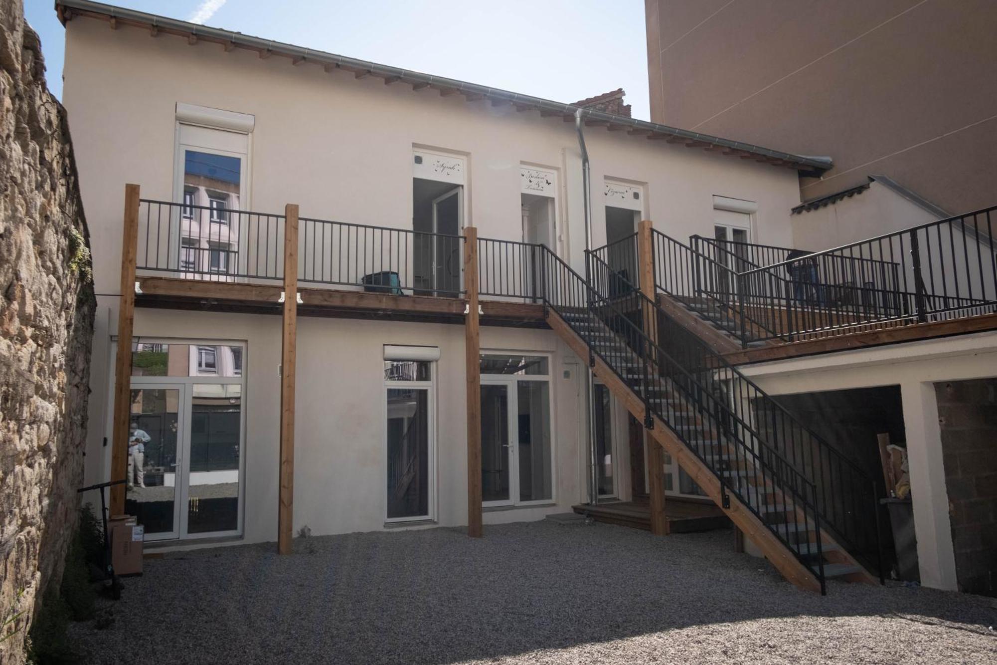 Bibemus Casa Maja - Baignoire Balneo - Parking - Terrasse Apartment แซงต์-เอเตียน ภายนอก รูปภาพ